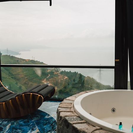 Madag Bungalov Ardesen Ngoại thất bức ảnh