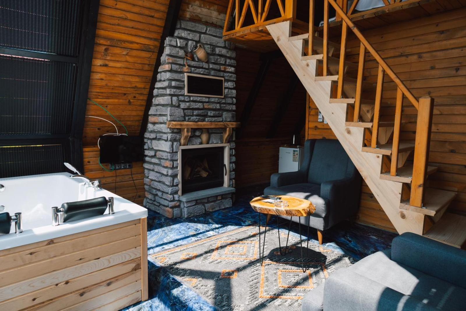 Madag Bungalov Ardesen Ngoại thất bức ảnh