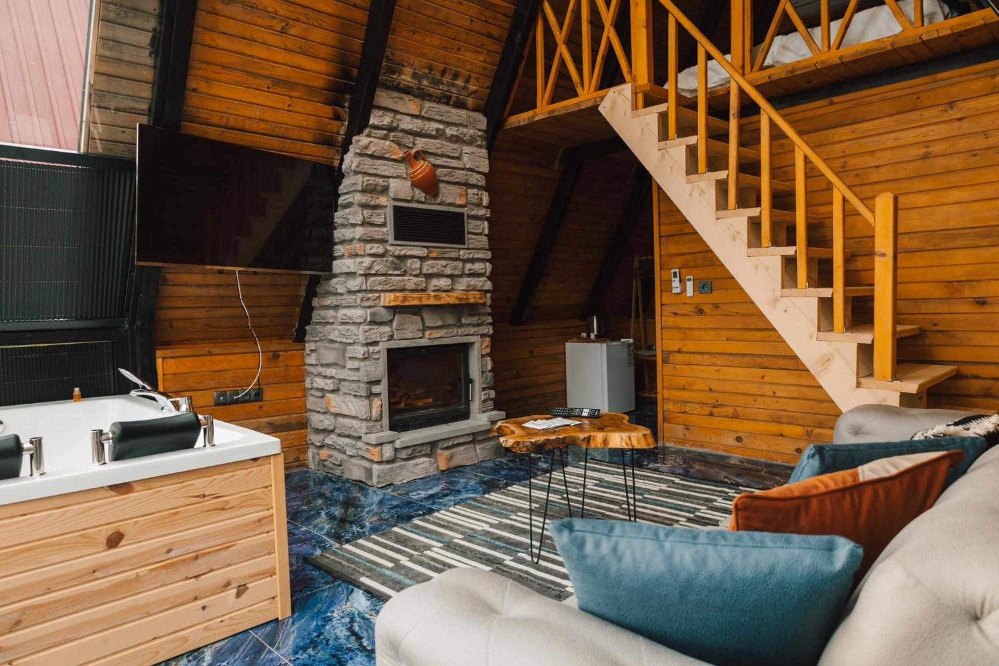 Madag Bungalov Ardesen Ngoại thất bức ảnh
