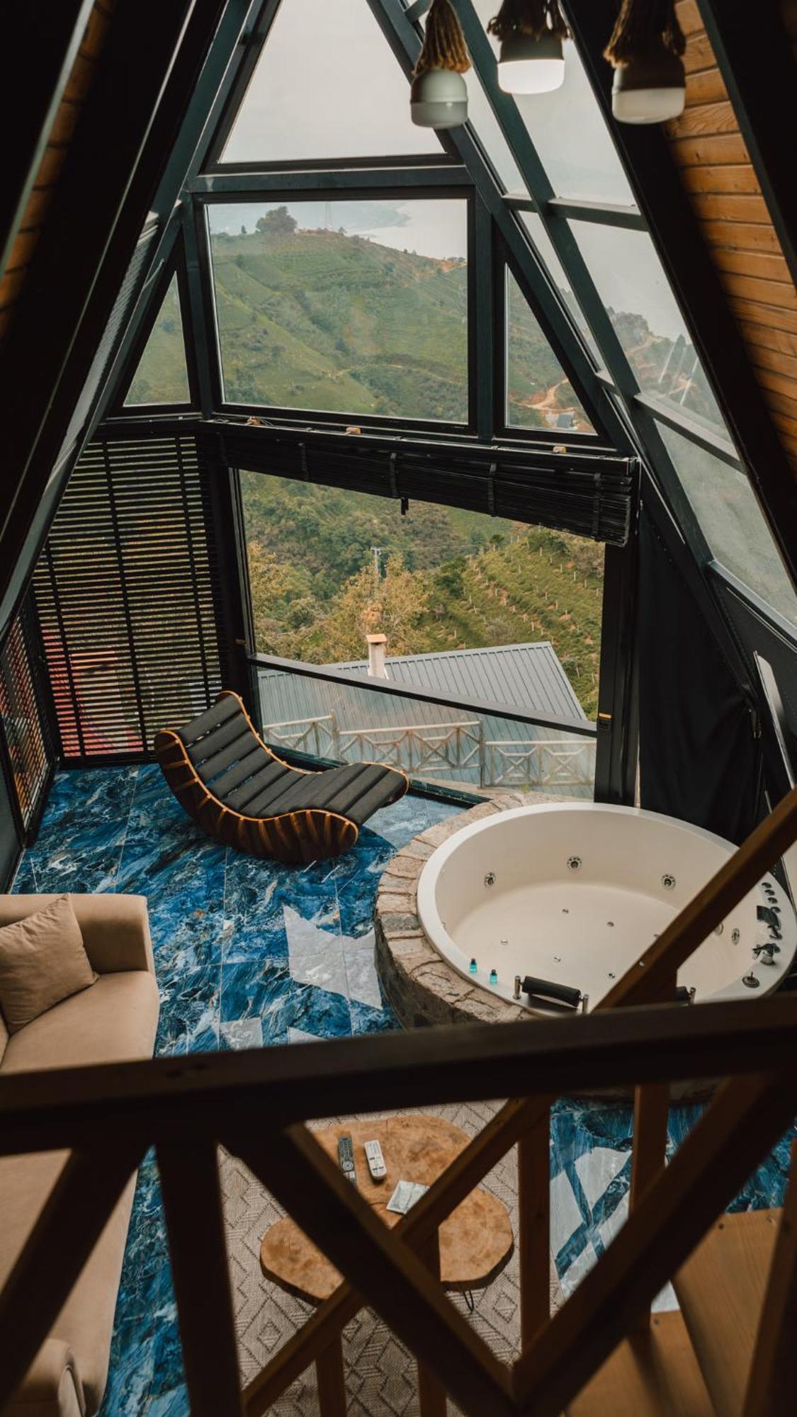 Madag Bungalov Ardesen Ngoại thất bức ảnh
